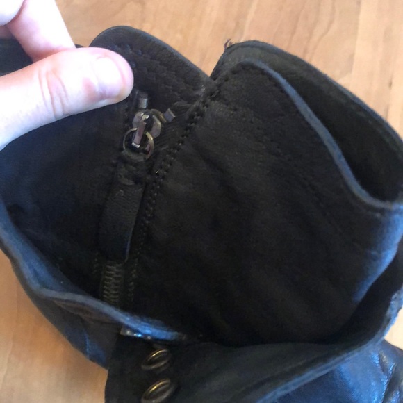 Vera Wang Italian Leather Boots Size 9 - Picture 6 of 7